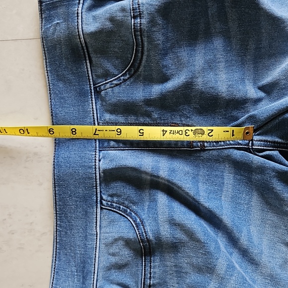 Womens Sonoma Capri length jean - please read item about size - Picture 3 of 11